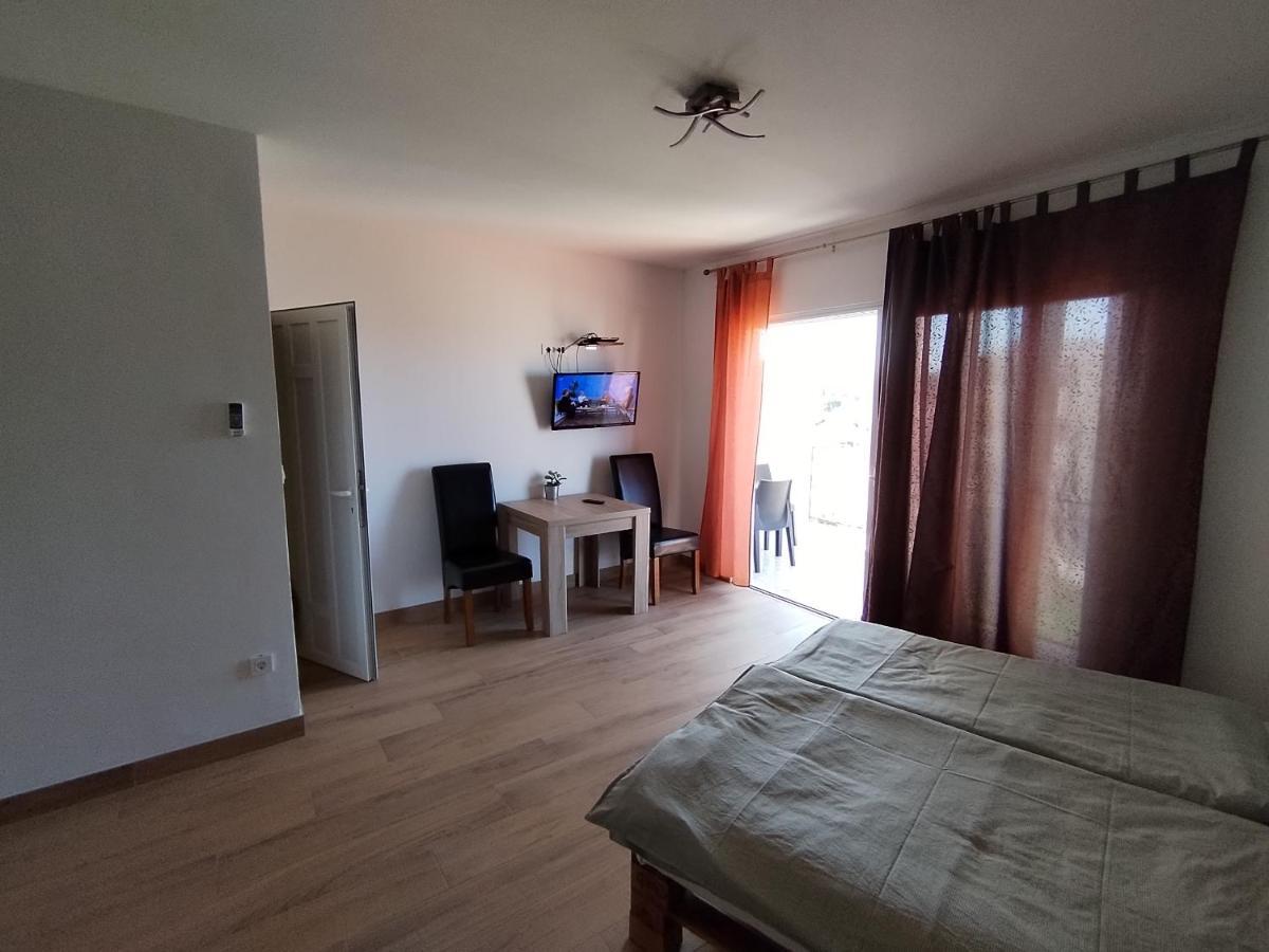 Stonewood Dalmacija Apartment Primošten Екстериор снимка